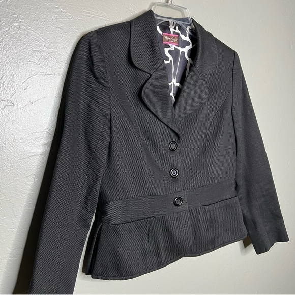 Robin Naylor Cotton/Silk Pleated Blazer - Picture 2 of 6